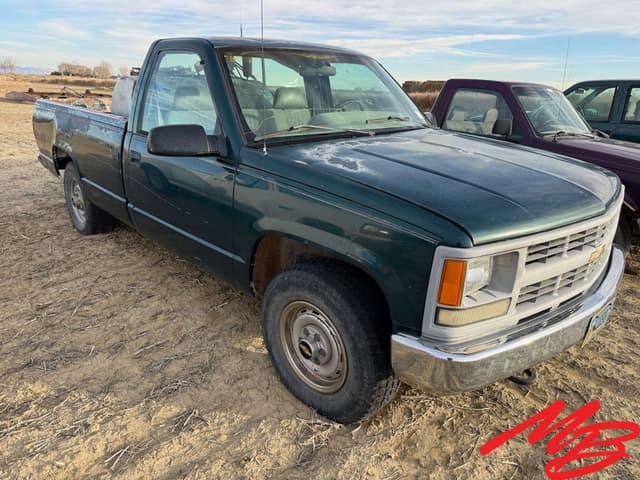 Image of Chevrolet 1500 equipment image 2