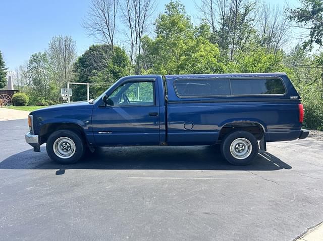 Image of Chevrolet 1500 equipment image 1