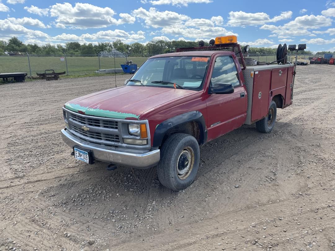 Image of Chevrolet 2500 Primary image