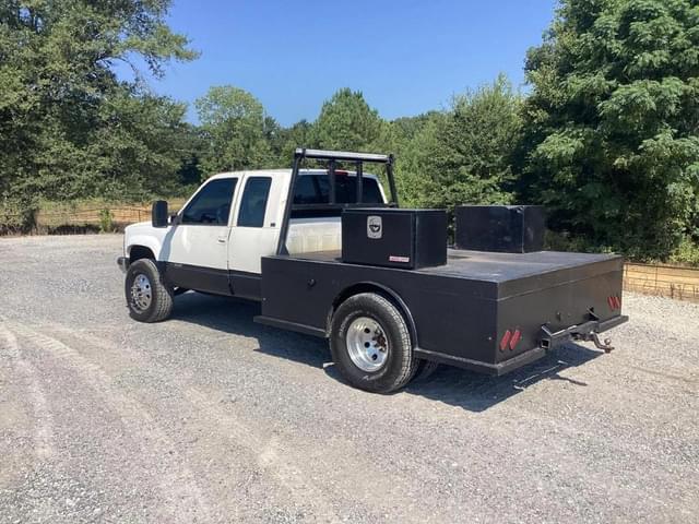 Image of Chevrolet 3500 equipment image 4