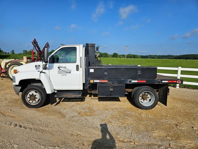 Image of Chevrolet C4500 equipment image 2