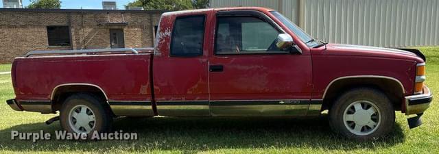 Image of Chevrolet C1500 equipment image 3