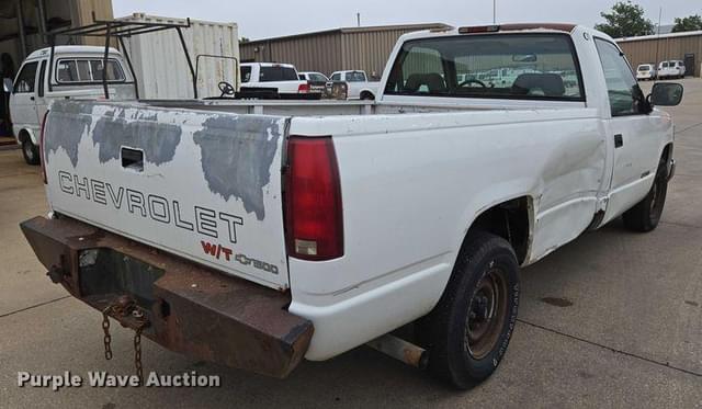 Image of Chevrolet C1500 equipment image 4