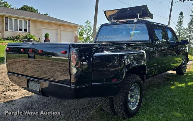 Image of Chevrolet C3500 equipment image 4
