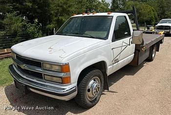 1994 Chevrolet C3500 Equipment Image0