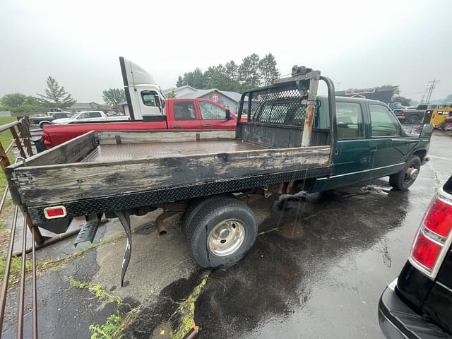 Image of Chevrolet C3500 equipment image 2