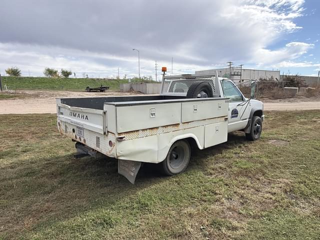 Image of Chevrolet K3500 equipment image 4