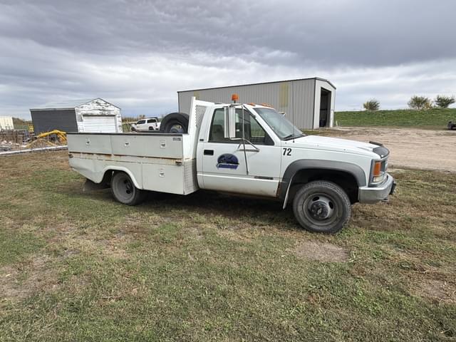 Image of Chevrolet K3500 equipment image 1