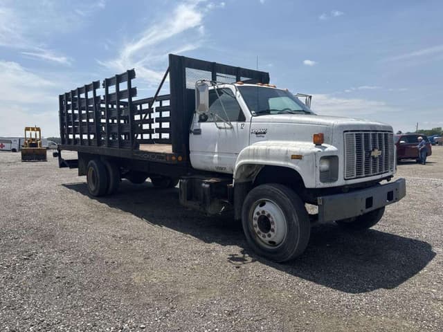 Image of Chevrolet Kodiak equipment image 4