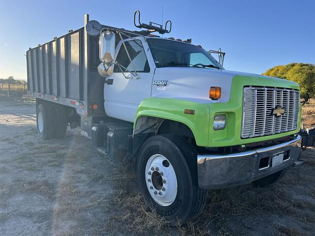 Image of Chevrolet Kodiak equipment image 2