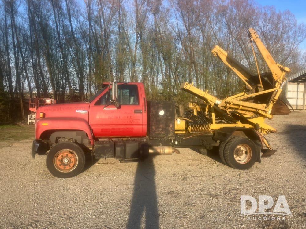 1994 Chevrolet Kodiak Equipment Image0