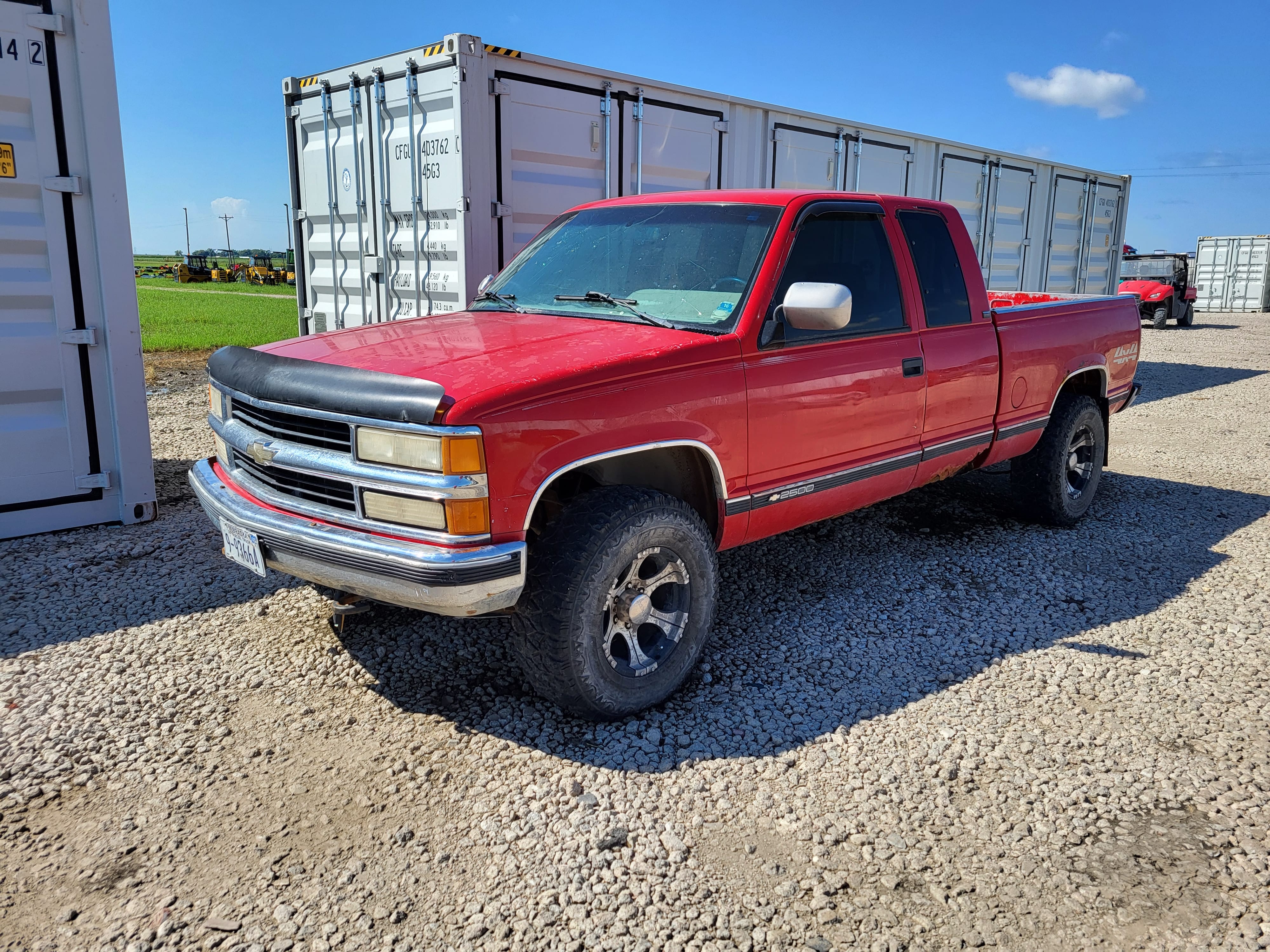 1994 Chevrolet 2500 Equipment Image0