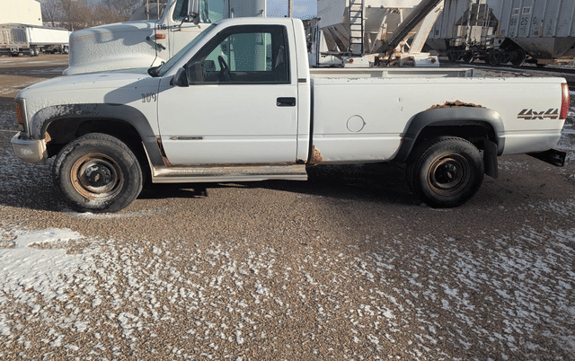 Image of Chevrolet 3500 equipment image 1