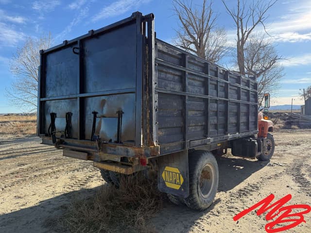 Image of Chevrolet Top Kick equipment image 4