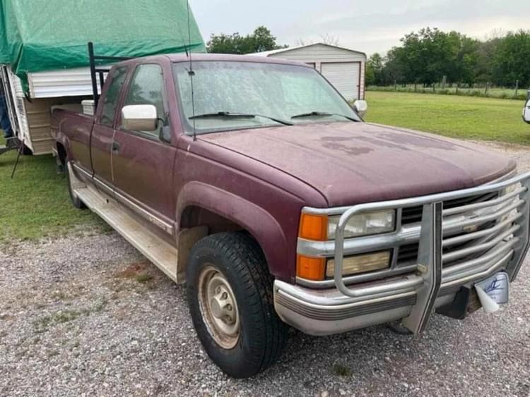 1994 Chevrolet 2500 Equipment Image0