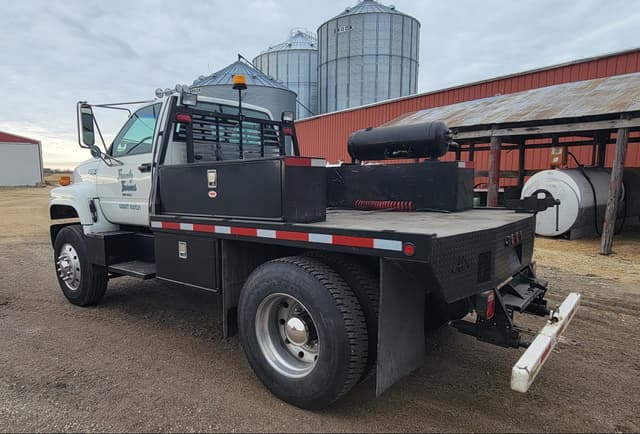 Image of Chevrolet Kodiak equipment image 2
