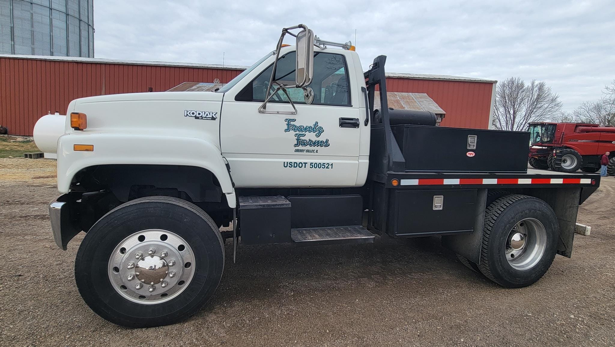 1994 Chevrolet Kodiak Equipment Image0