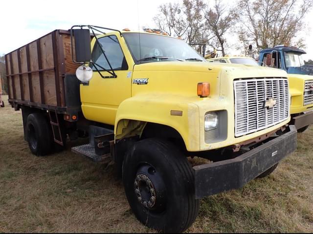 Image of Chevrolet Kodiak equipment image 2