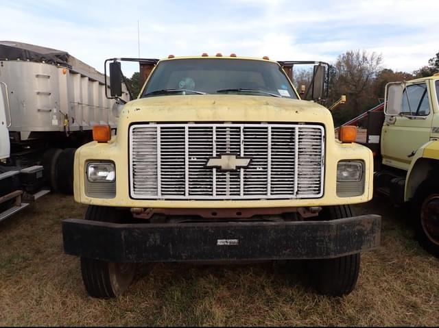 Image of Chevrolet Kodiak equipment image 1