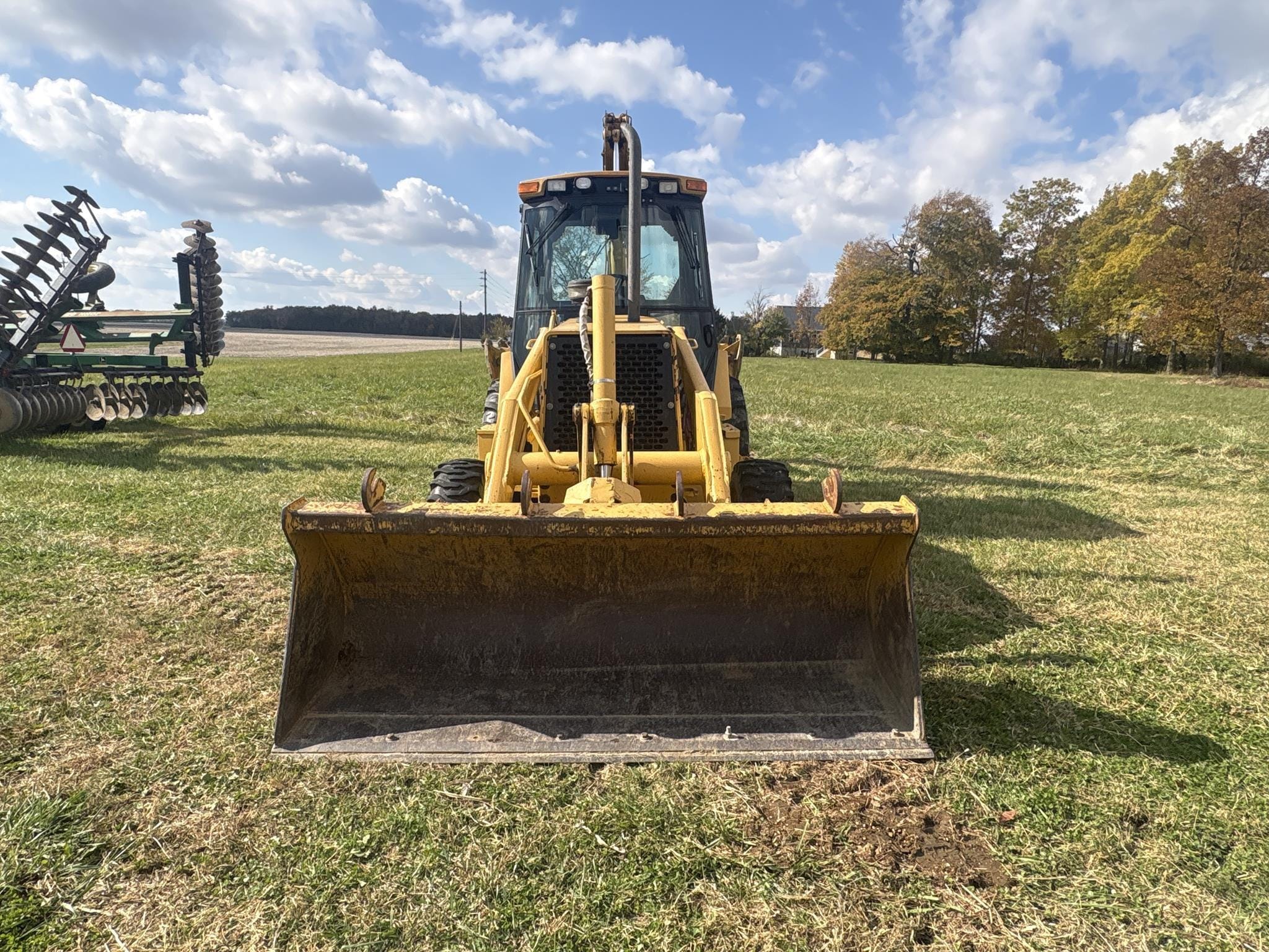 1994 John Deere 310D Equipment Image0