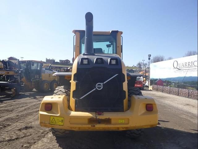 Image of Volvo L90G equipment image 3