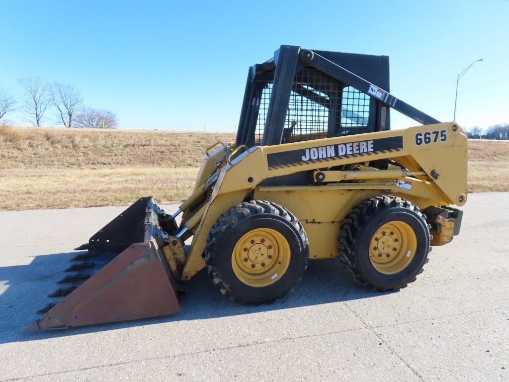 SOLD - 1994 John Deere 6675 Lot No. 6846 Construction with --- Hrs ...
