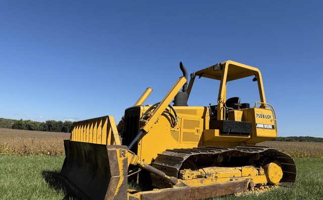 Image of John Deere 750BLGP equipment image 1