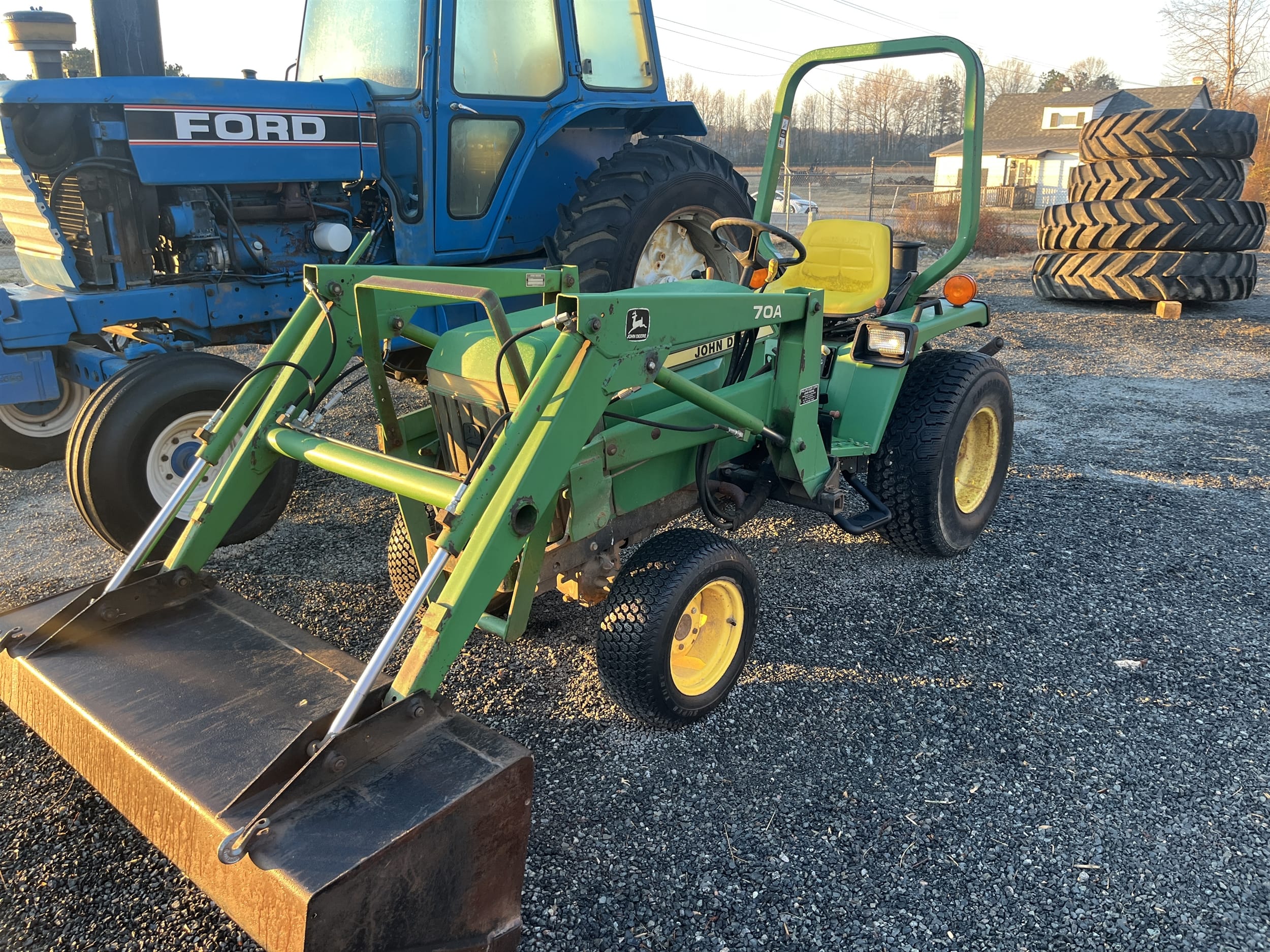 1994 John Deere 855 Equipment Image0