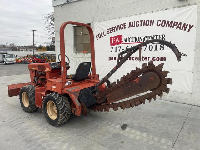 Image of Ditch Witch 3610 equipment image 3