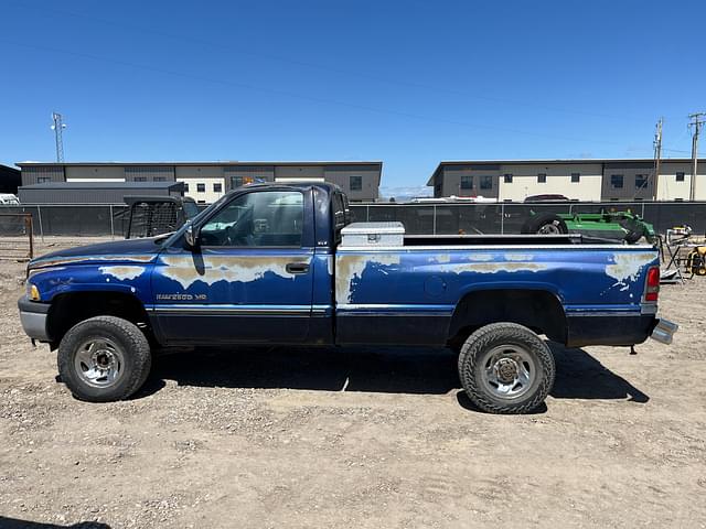 Image of Dodge Ram 2500 equipment image 1