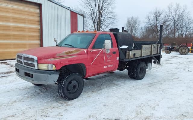 Image of Dodge Ram 3500 equipment image 1