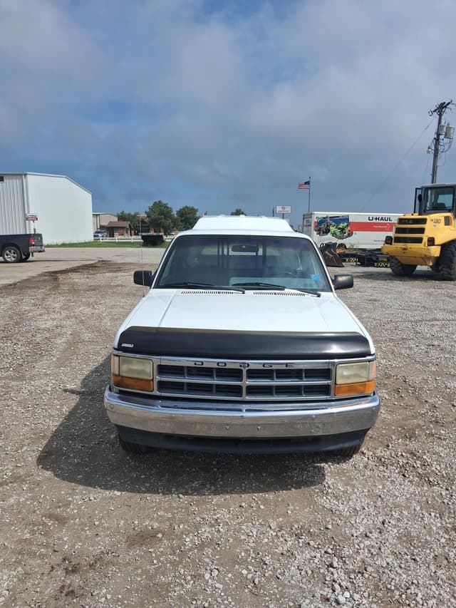 Image of Dodge Dakota equipment image 3