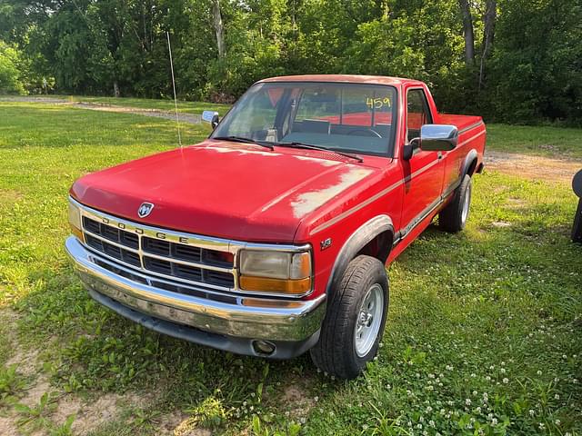 Image of Dodge Dakota equipment image 1