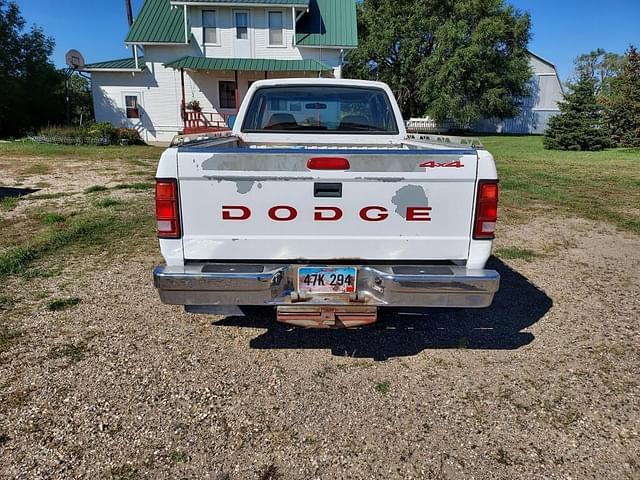 Image of Dodge Dakota equipment image 4