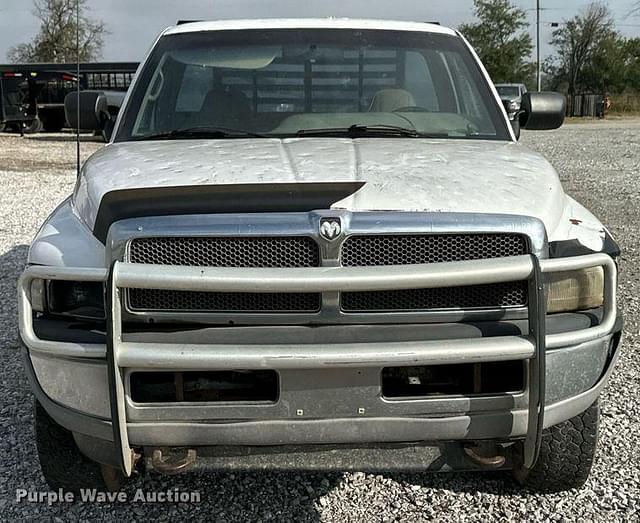 Image of Dodge Ram 1500 equipment image 1