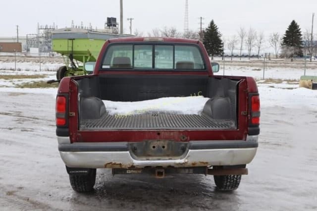 Image of Dodge Ram 1500 equipment image 2