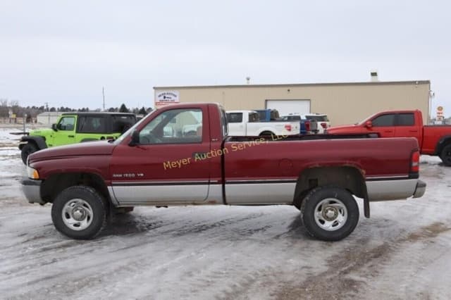 Image of Dodge Ram 1500 equipment image 1