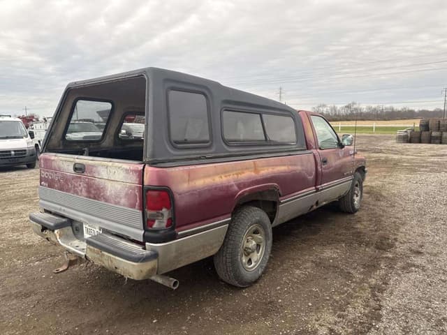 Image of Dodge Ram 1500 equipment image 3