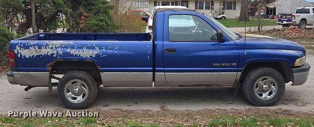 Image of Dodge Ram 1500 equipment image 4