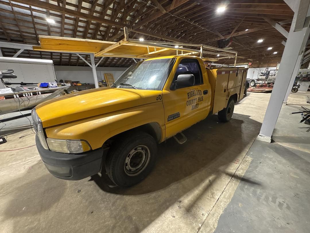 Image of Dodge Ram 2500 Primary image