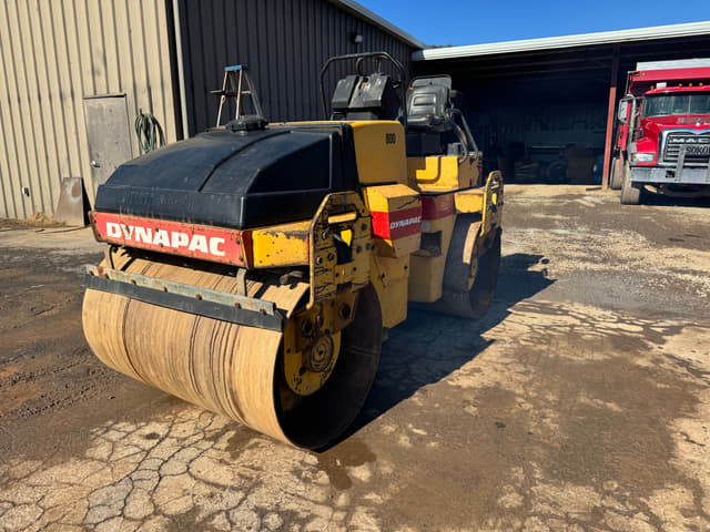 Image of DYNAPAC CC142 equipment image 1