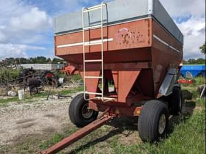 1994 E-Z Trail 500 Image