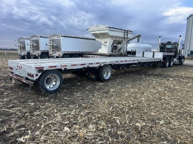 Image of Featherlite 1020 equipment image 1