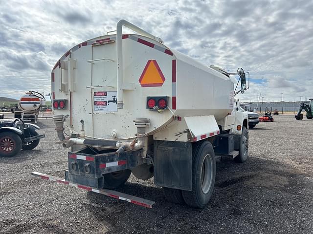 Image of Ford LA9000 equipment image 2
