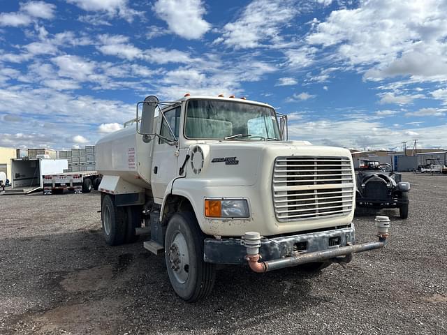 Image of Ford LA9000 equipment image 3