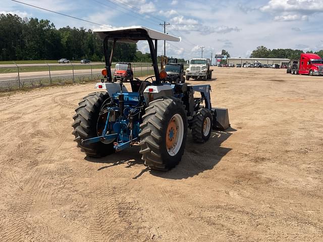Image of Ford 2120 equipment image 4