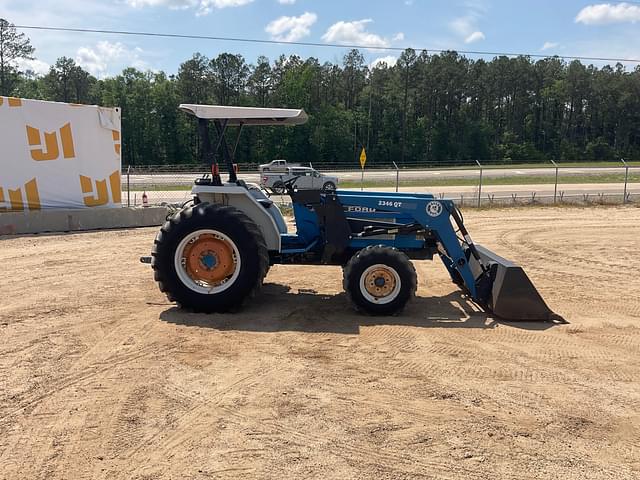 Image of Ford 2120 equipment image 3