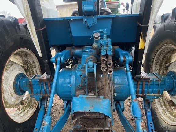 Image of Ford 6640 equipment image 4