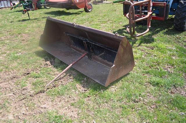 Image of Ford 7740 equipment image 4
