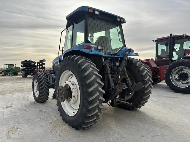 Image of New Holland 8670 equipment image 4